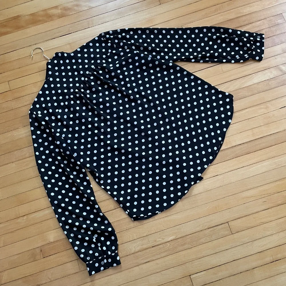 J. CREW Polka Dot Bow Neck Tie Blouse Top Puff Sleeve Button Front Country Club